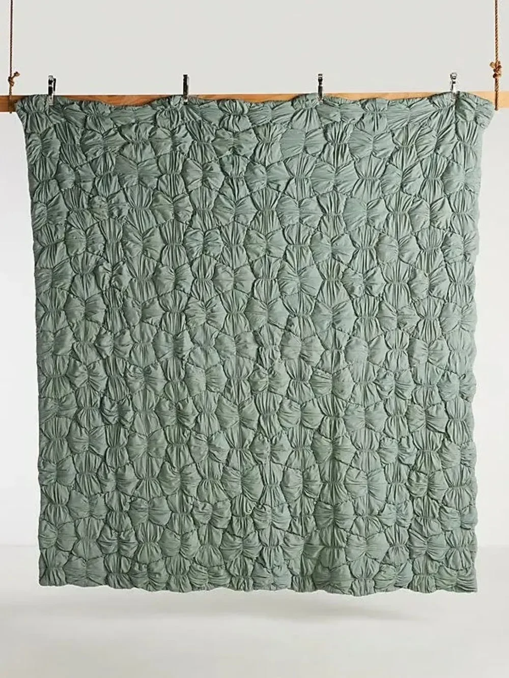 New Anthropologie Constance Cotton Jersey Cloud Quilt Size King - Picture 3 of 8